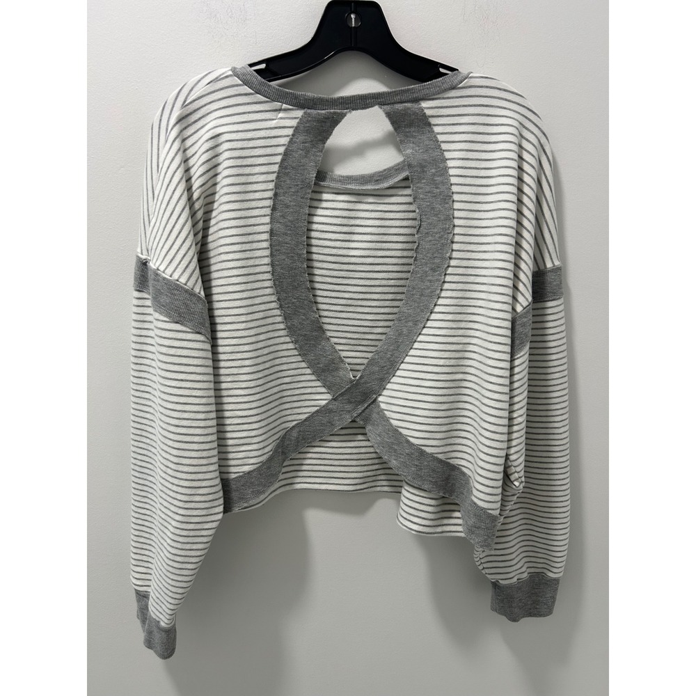 Kimberly C Womens Grey White Striped Open Back Cropped Long Sleeve Top Large
